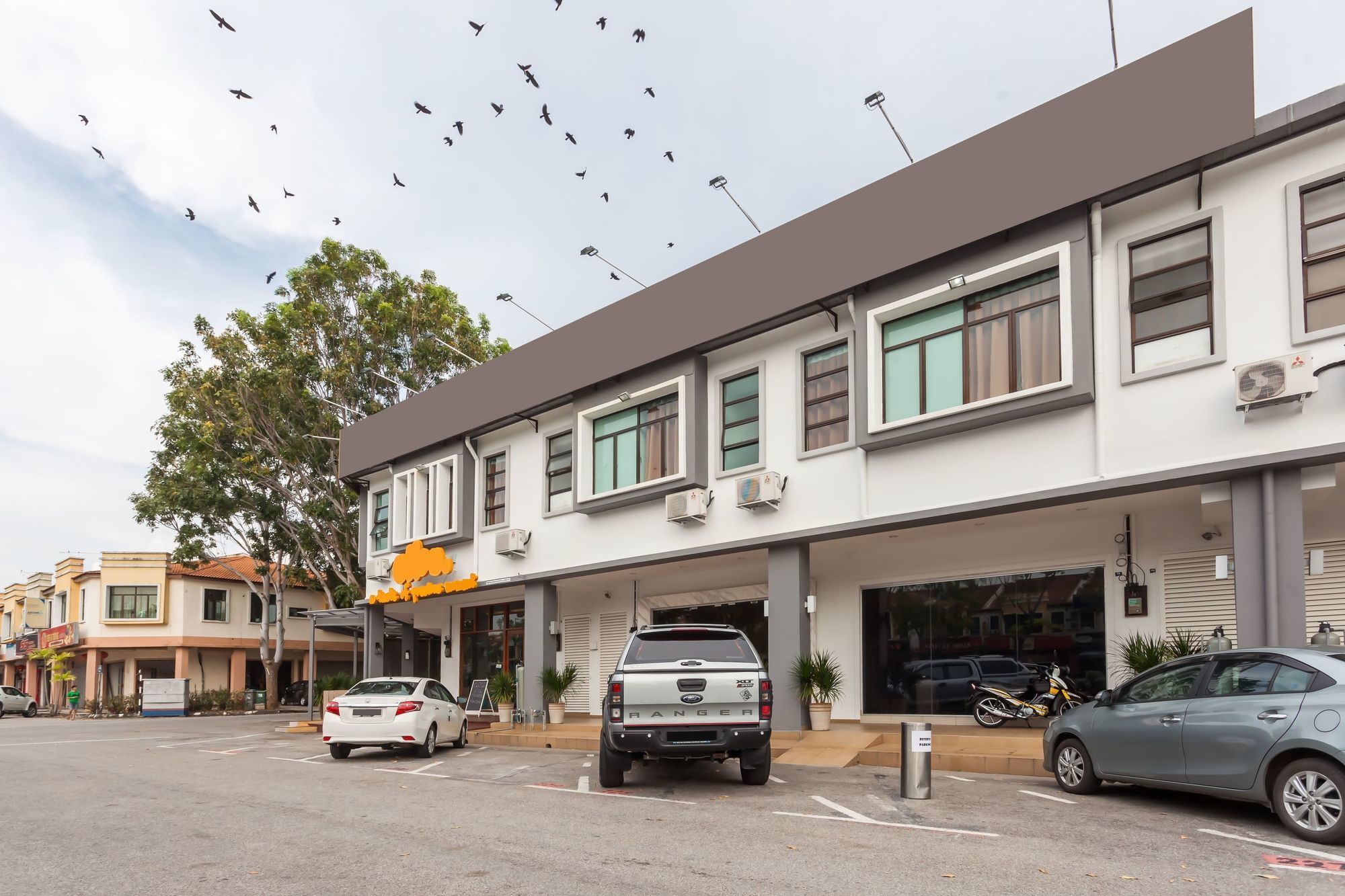 Zen Rooms Pertam Jaya Malacca Exterior photo